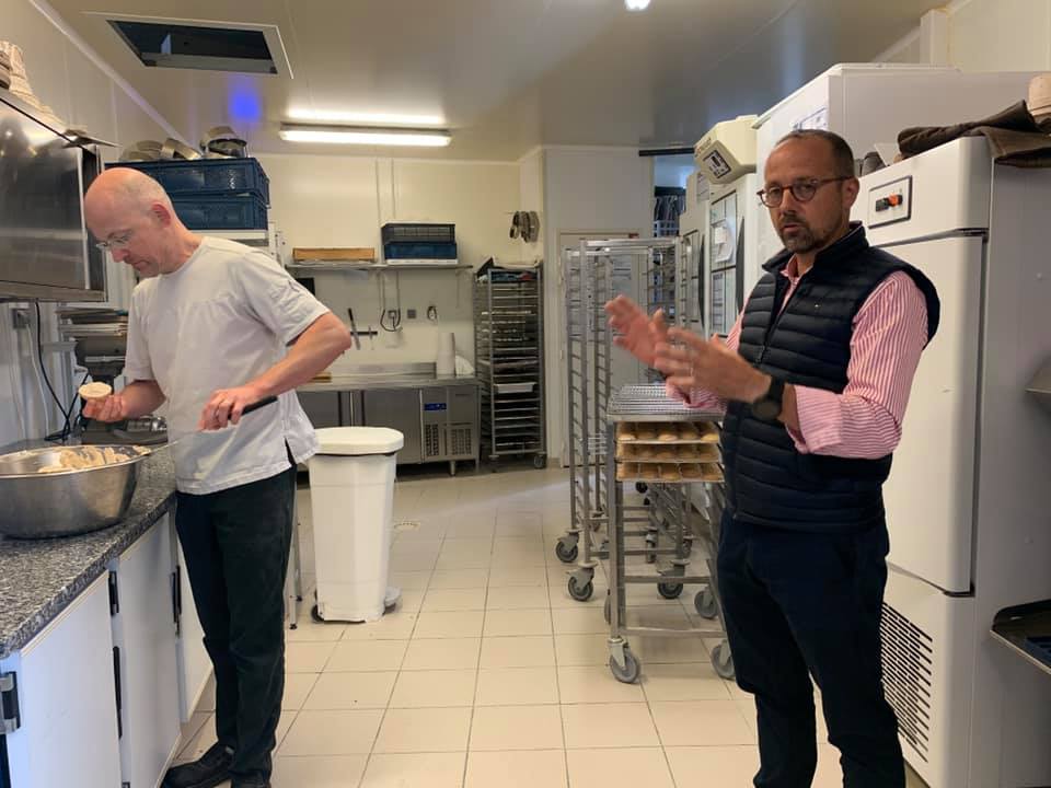Accompagnement d’un artisan dans son laboratoire