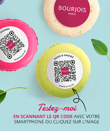 Macarons photographiés avec des pastilles comestibles personnalisées et un QR code ELLN